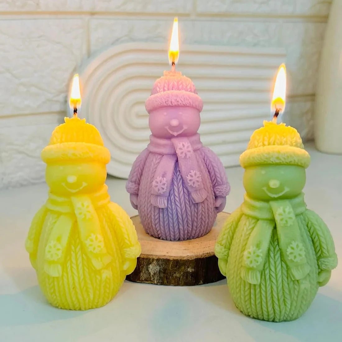 pack of 3 Snowman candle for christmas gifts - Memories InsiteSNOWMAN CANDLE SET OF 3